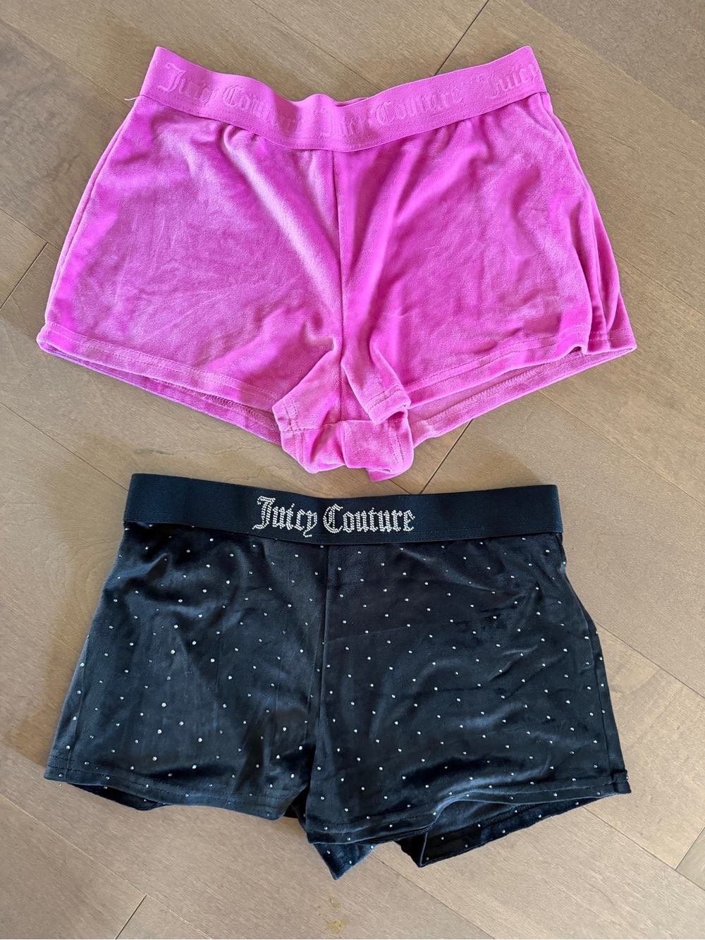 JUICY COUTURE • LOUNGE SHORTS SET